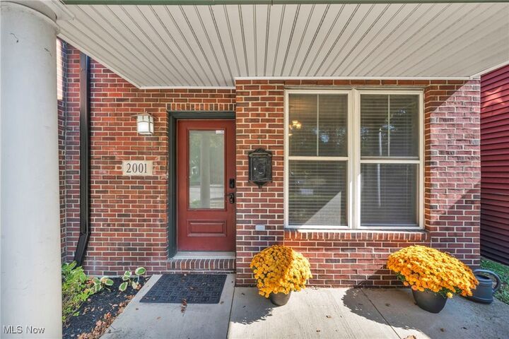 Property Photo: 2001 W 58th Street OH 44102
