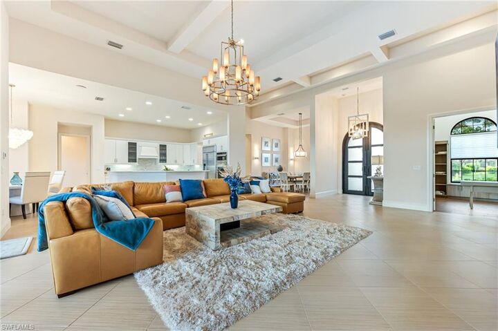 Property Photo:  6597 Costa Cir  FL 34113 