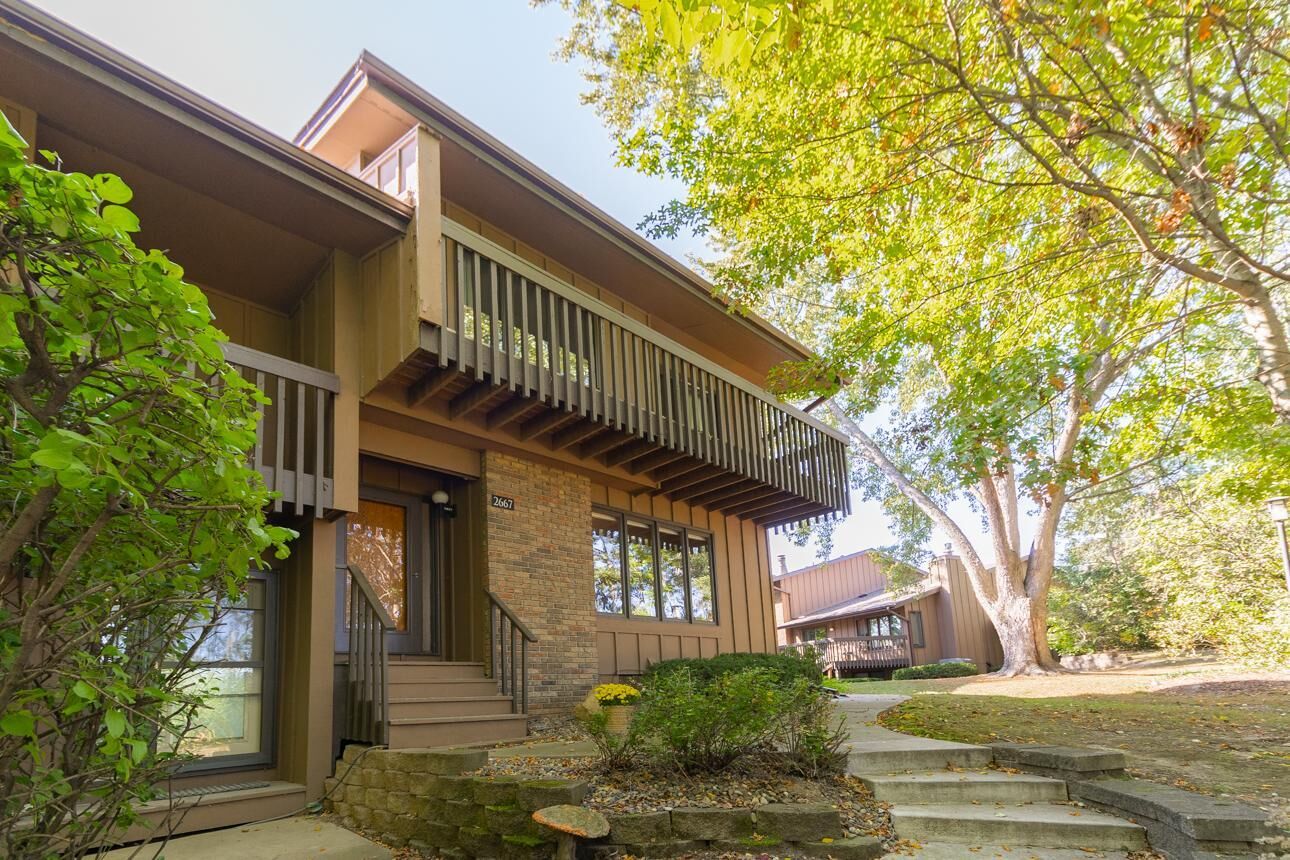 Property Photo:  2667 Sumac Ridge  MN 55110 