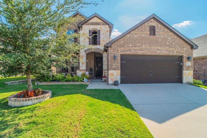 Property Photo:  5649 Salt Springs Drive  TX 76179 