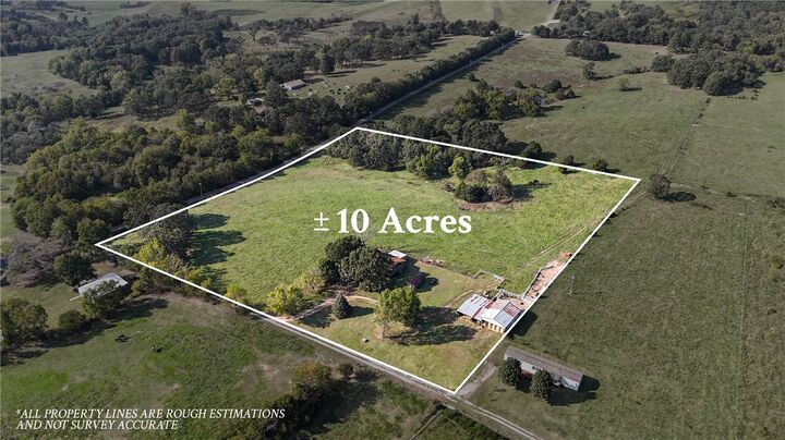 Property Photo:  1017 County Road 403  AR 72616 