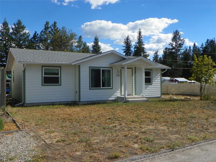 316 Fenchurch Avenue  Princeton BC V0X 1W0 photo