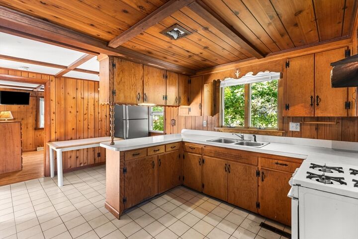 Property Photo:  47 Lake Dr  MA 02360 