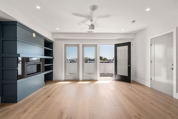 Property Photo:  527 East 7th Street 6  MA 02127 