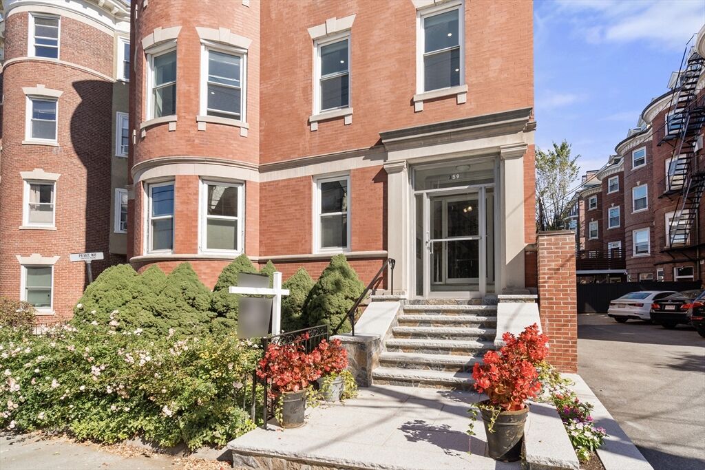 Property Photo:  359 Tappan 2  MA 02445 