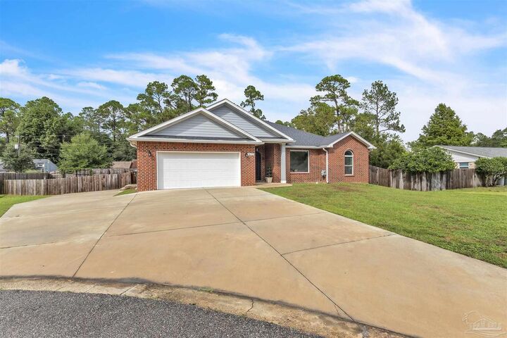 Property Photo:  8122 Sheffield Pl  FL 32506 
