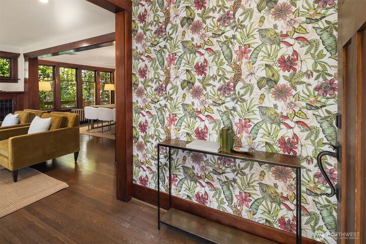 Property Photo:  1418  33rd Avenue  WA 98122 