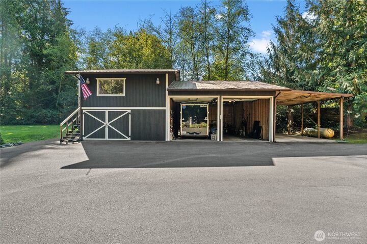 Property Photo: 18815 111th Place SE WA 98290