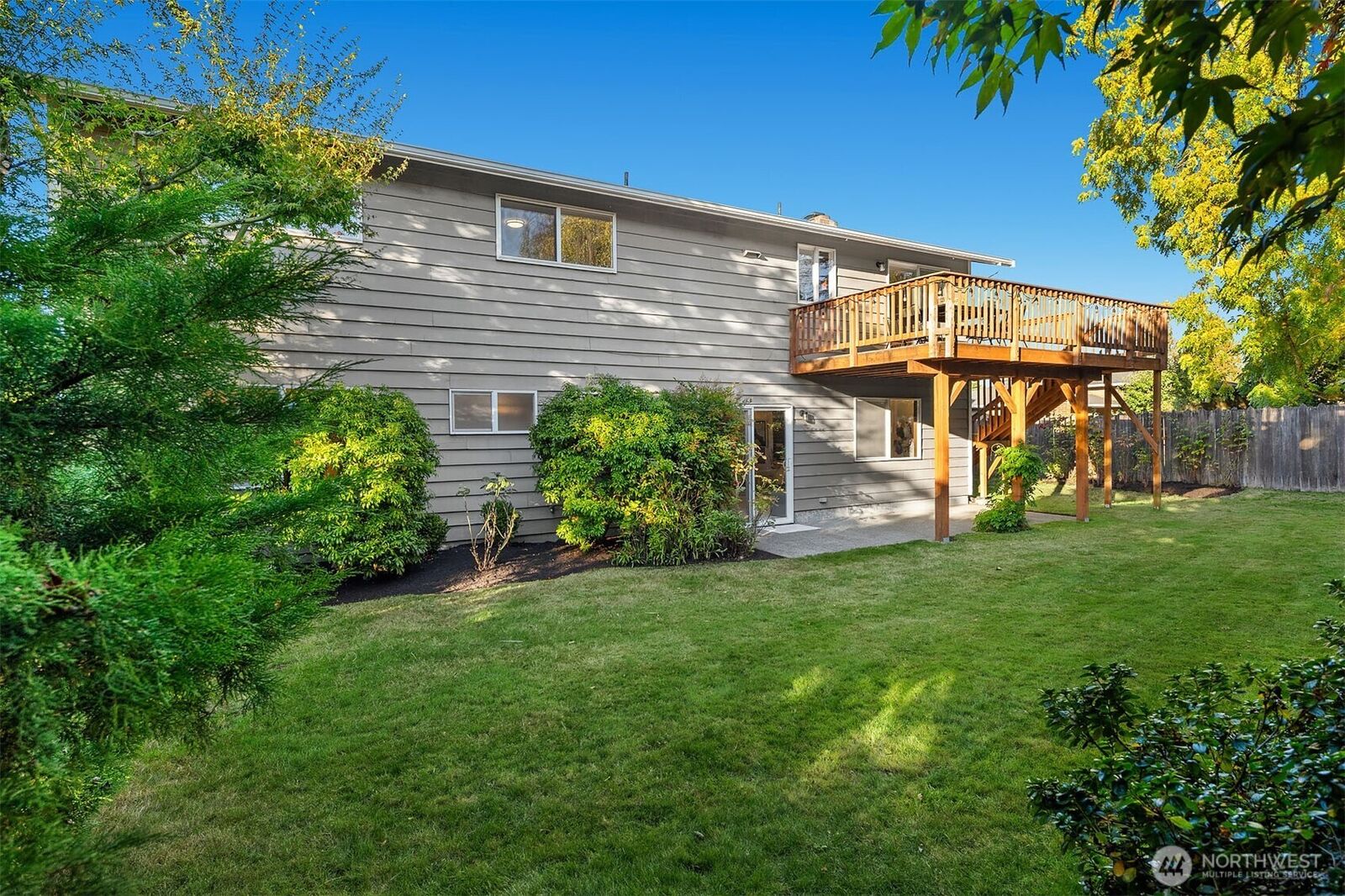 Property Photo: 1315 NW 103rd Street WA 98177