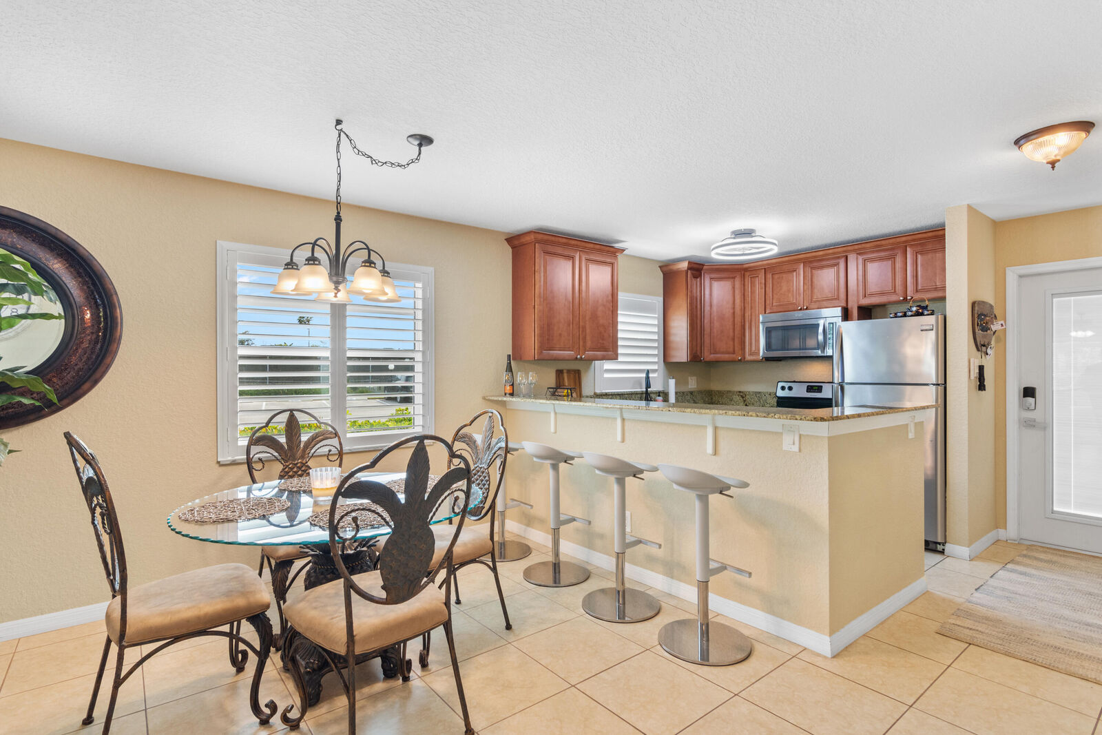 Property Photo: 51 Woodland Drive 101 FL 32962