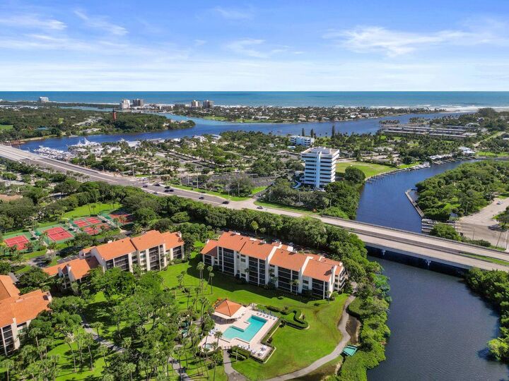 Property Photo:  1000 N US Highway 1 Be502  FL 33477
