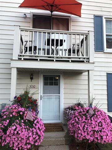 Property Photo: 3130 Beechtree Court MI 48360