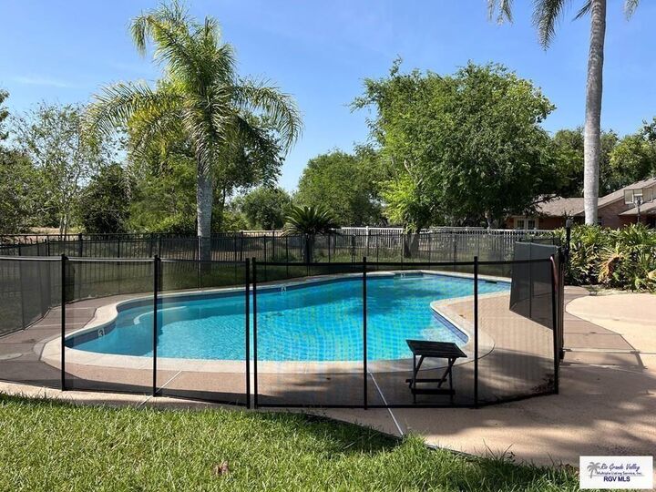 Property Photo: 901 Morelos TX 78575