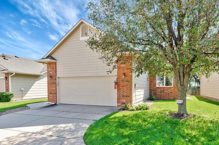 13713 E Whitewood Circle  Wichita KS 67230 photo