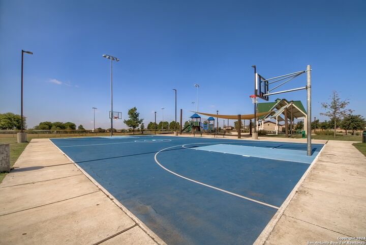 Property Photo: 10808 Quinn Ct TX 78252