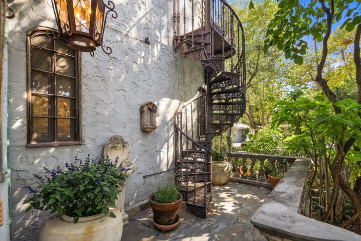 Property Photo:  1300 Paloma Avenue  CA 94010 