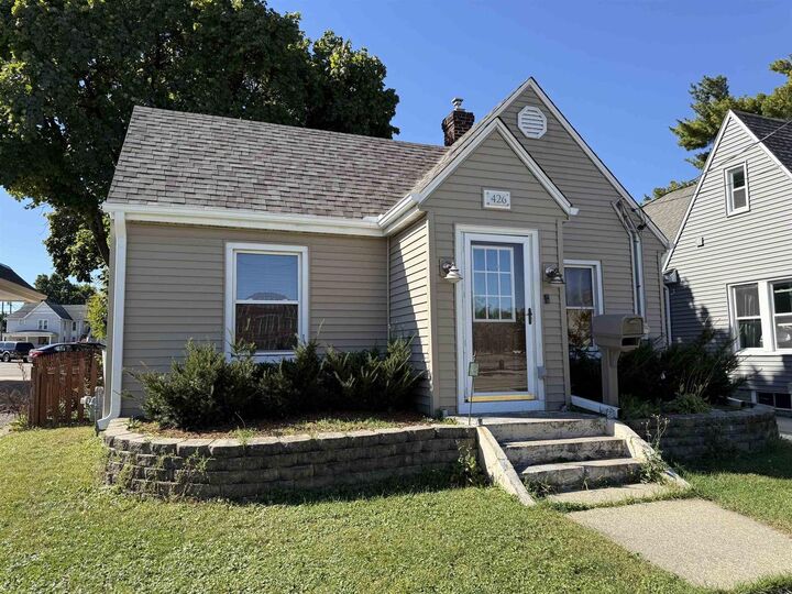 Property Photo:  426 South River Street  WI 53548