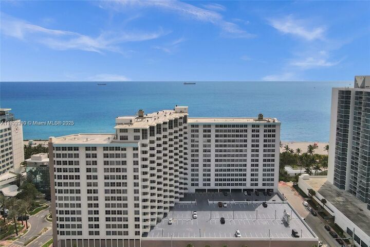 2899 Collins Ave 736  Miami Beach FL 33140 photo