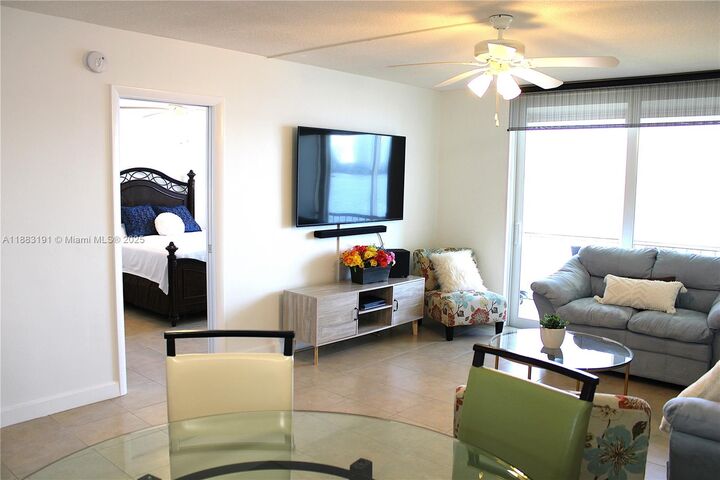 Property Photo: 3020 Marcos Dr S509 FL 33160