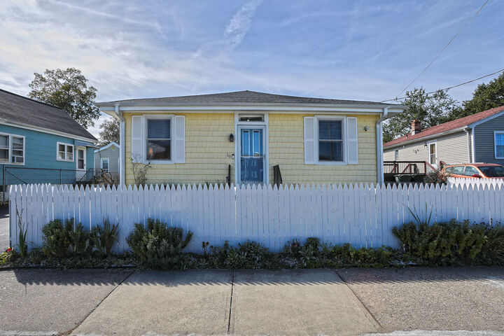 Property Photo:  16 Monroe Street  CT 06460 