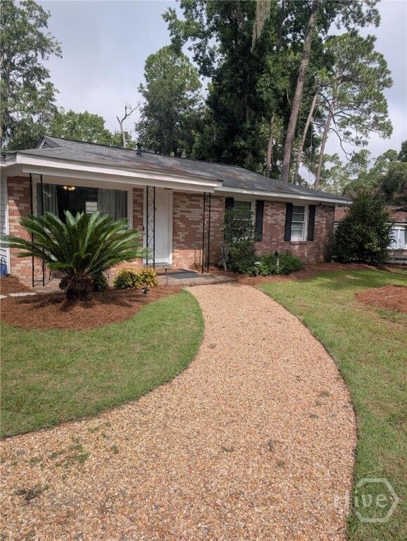 8615 Hurst Avenue  Savannah GA 31406 photo