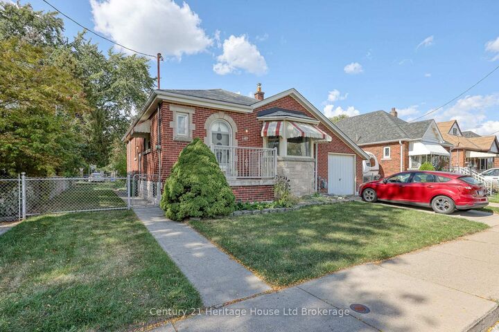 Photo de la propriété: 149 Strathearne Avenue ON L8H 5K7