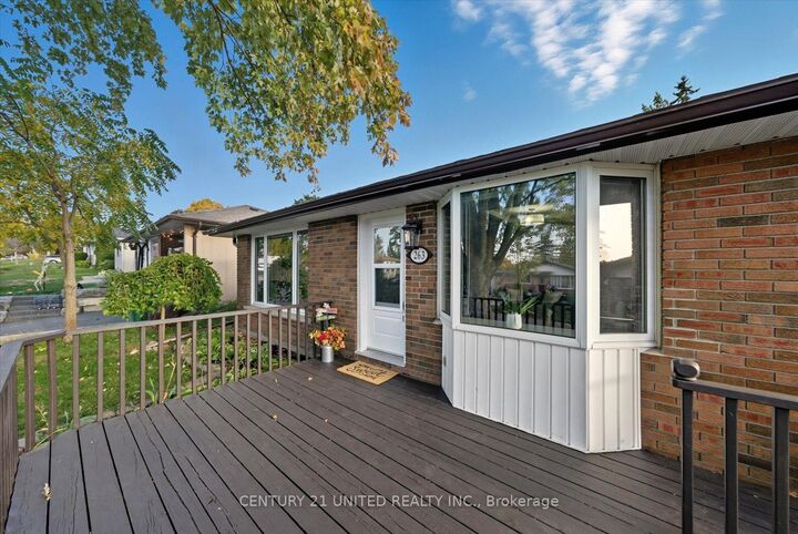 Photo de la propriété: 263 Riverview Heights ON K9J 1A9