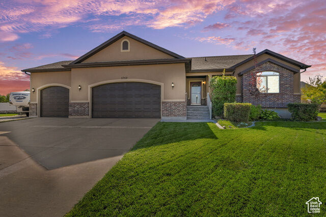 Property Photo: 5752 S Izapa Cv UT 84118