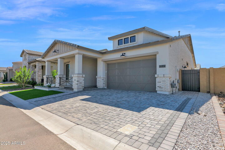 Property Photo: 5641 E Sayan Street AZ 85215