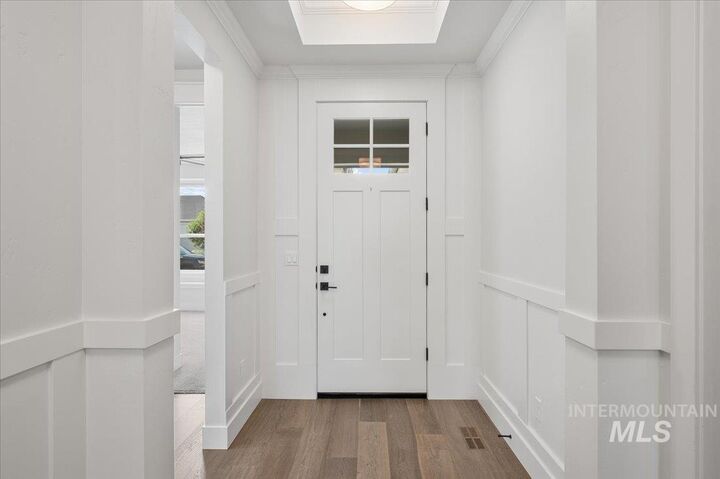 Property Photo: 830 E Territory ID 83646