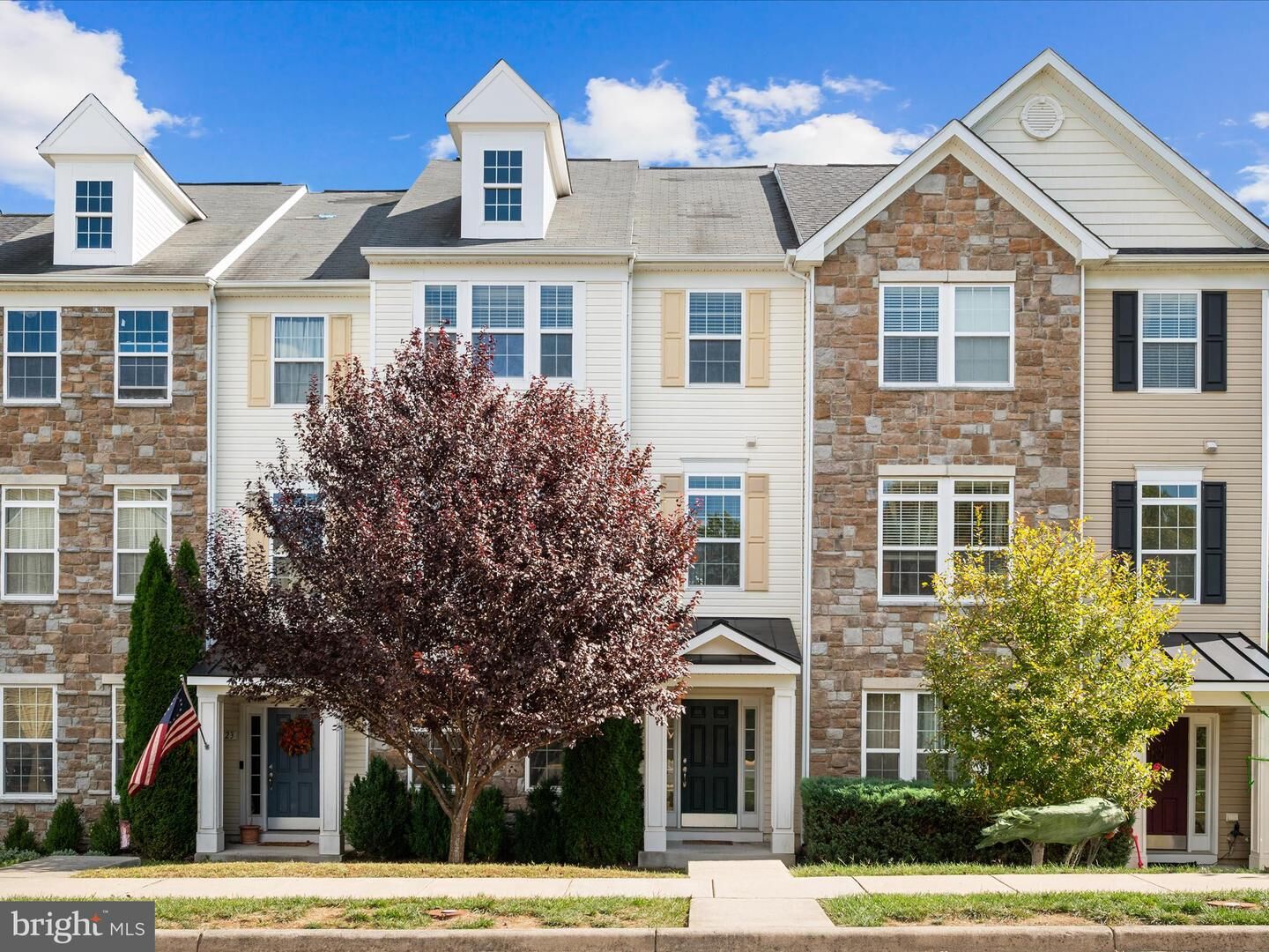 Property Photo: 125 Cheshire Court VA 22602