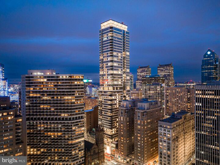 Property Photo: 1911 Walnut Street Unit 2701 PA 19103