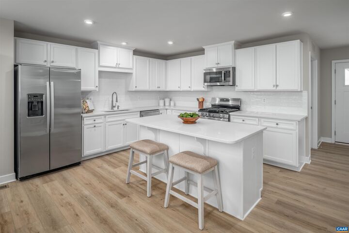 Property Photo: 5148 Lazy Branch Ln VA 22947