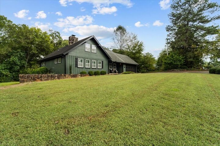 Property Photo: 1915 Brookhaven Circle GA 30720