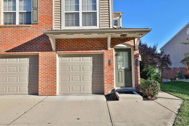 Property Photo: 7222 English Drive OH 45244