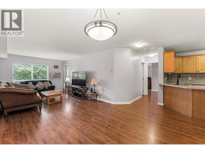 Property Photo:  260 Franklyn Road 113  BC V1X 8C1