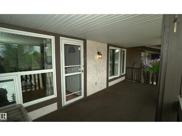 Property Photo: 245 Surrey Gardens Gd NW AB T5T 1Z3