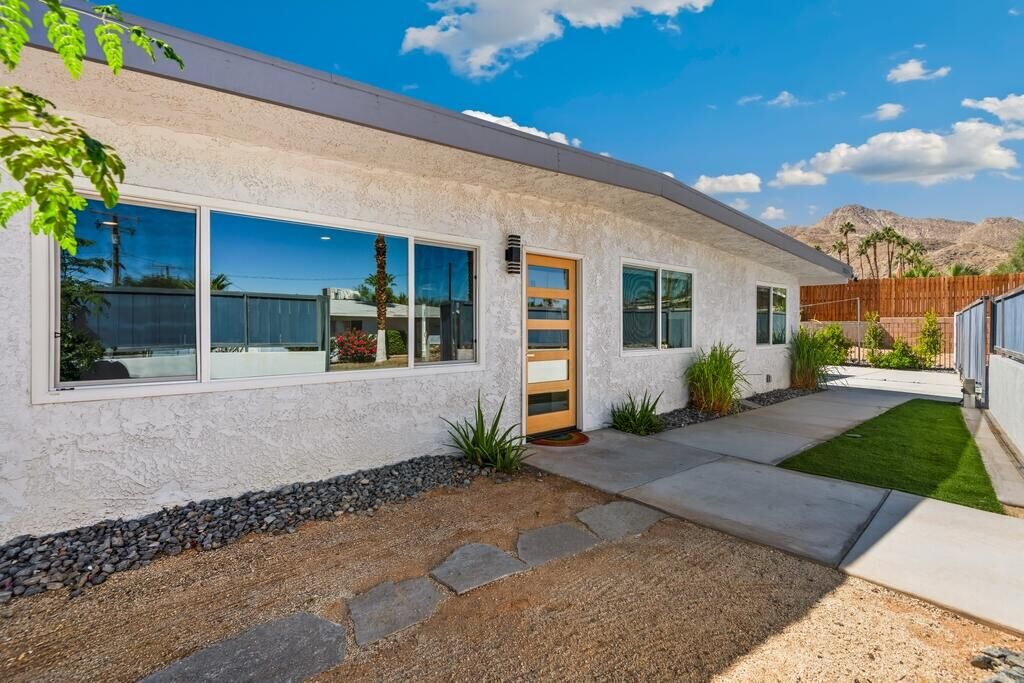 Property Photo:  38855 Paradise Way  CA 92234 