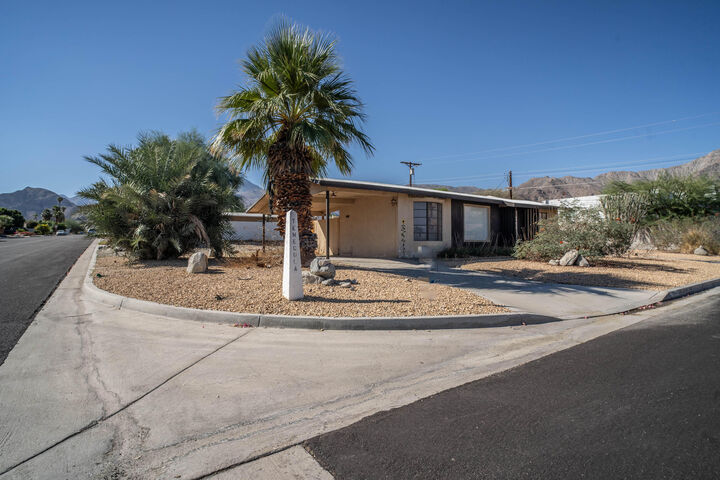 Property Photo: 77643 Temecula CA 92253