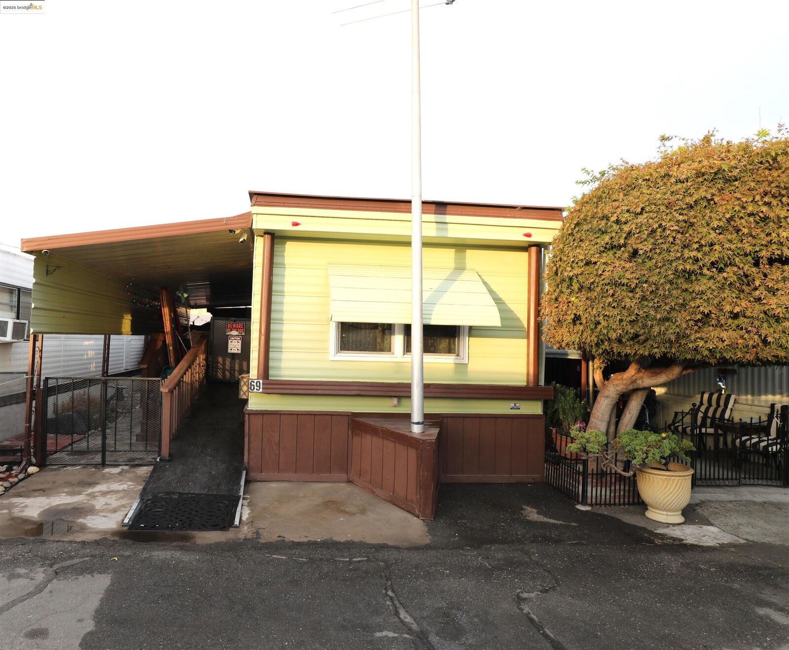 Property Photo:  1550 162nd Ave. 69  CA 94578 