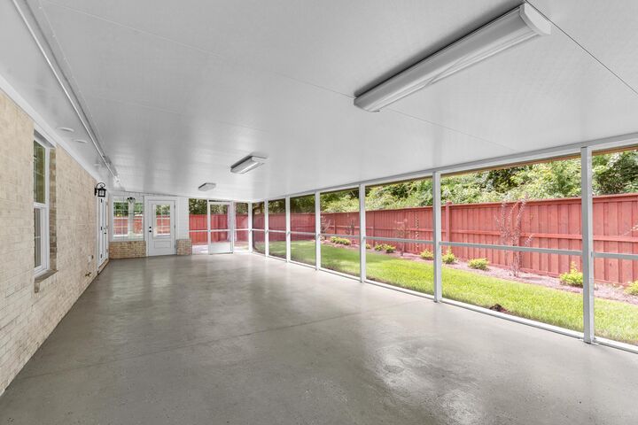 Property Photo:  343 Oaklake Lane  FL 32578 