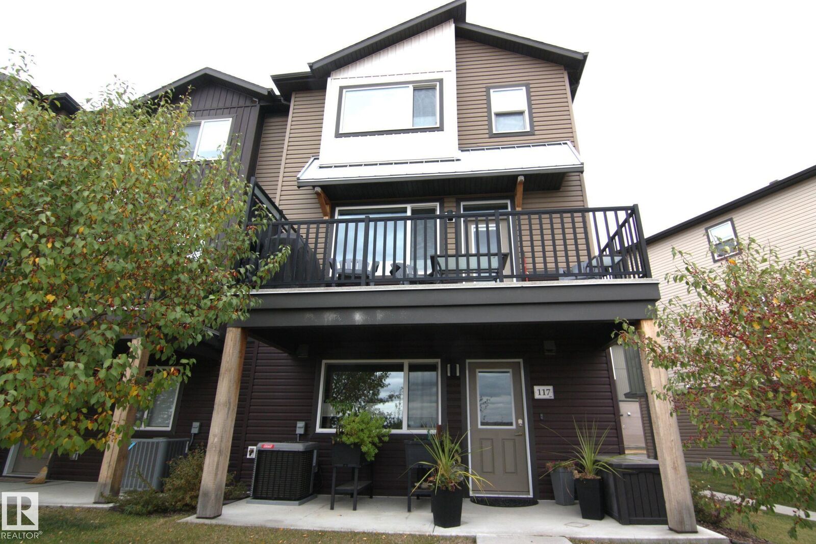 Property Photo: 16903 68 Street NW 117 AB T5Z 0R1