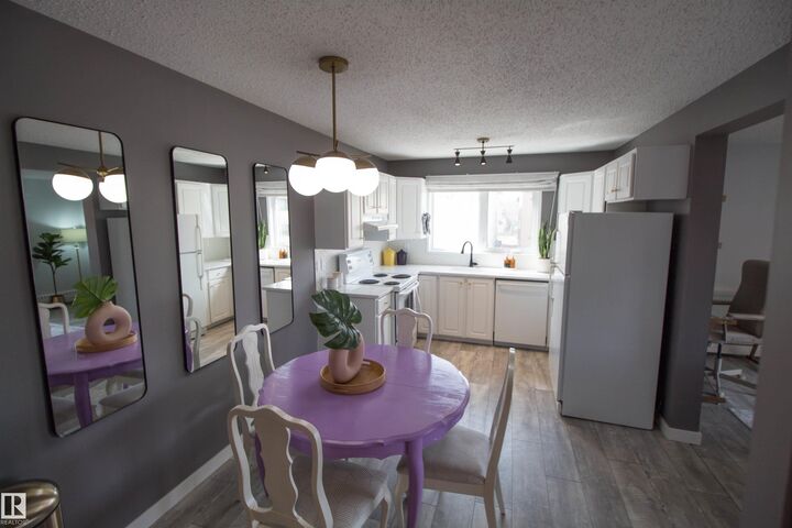 Property Photo: 10208 113 Street NW 38 AB T5K 1P4