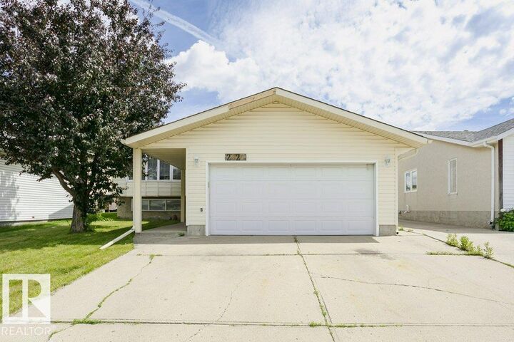 2827 35 Street NW  Edmonton AB T6L 5K2 photo