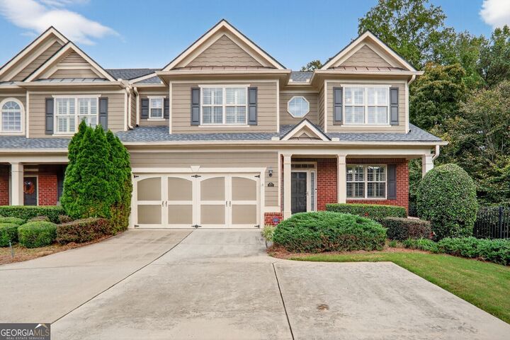 1975 Brannon Commons Circle  Cumming GA 30041 photo