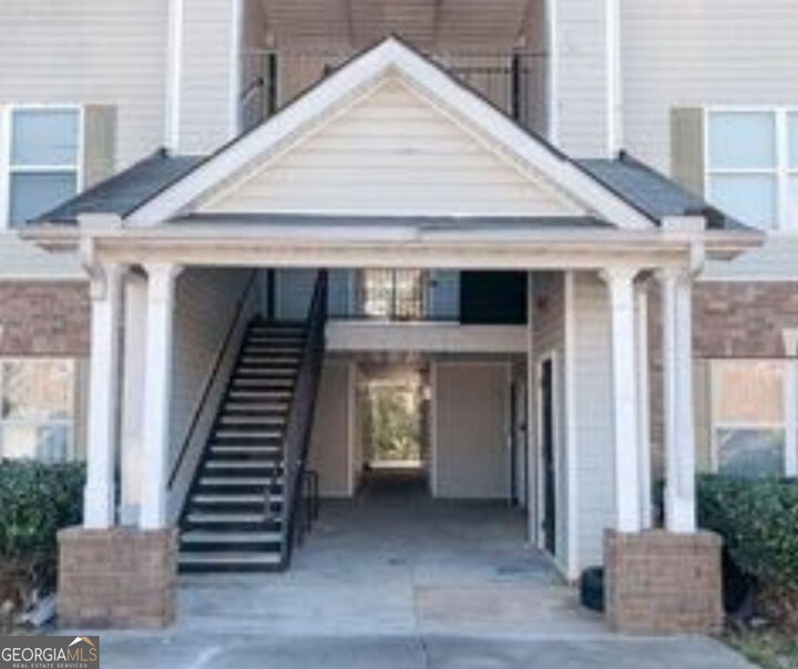 Property Photo: 10303 Waldrop Place GA 30034