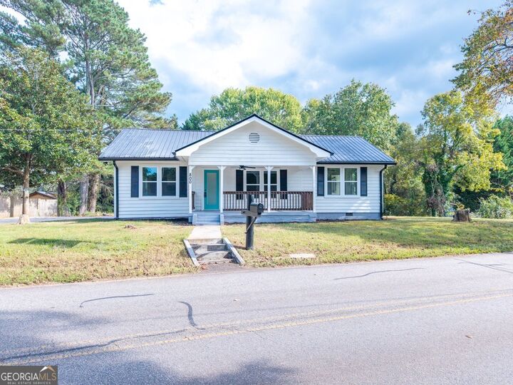 Property Photo: 800 Park Avenue GA 30511