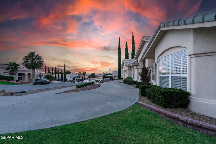 Property Photo:  6433 La Posta Drive  TX 79912 