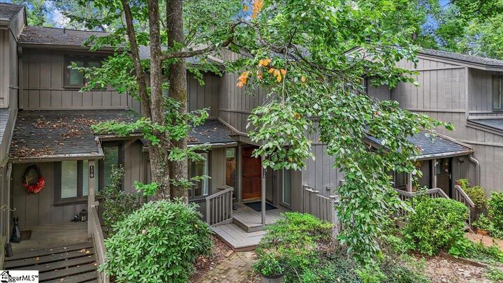 Property Photo: 178 Ingleoak Lane SC 29615