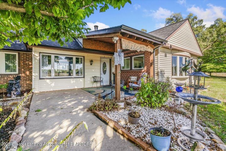 6113 E Musgrove Highway  Sunfield MI 48890 photo